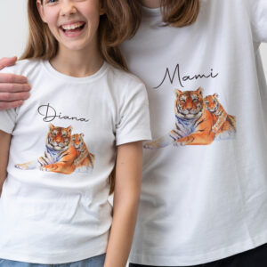 Set de tricouri albe pentru mama si fiica, cu imprimeu tigri, personalizate cu text