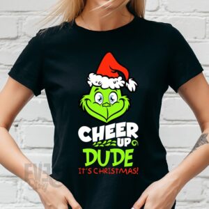 Tricou negru cu imprimeu cu personajul Grinch, si textul "Cheer Up Dude It's Christmas"