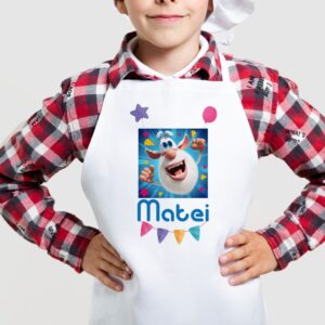 Sort de bucatarie pentru copii cu personajul Booba, personalizat cu nume, culoare alb, material poliester, dimensiunea de 55x44cm