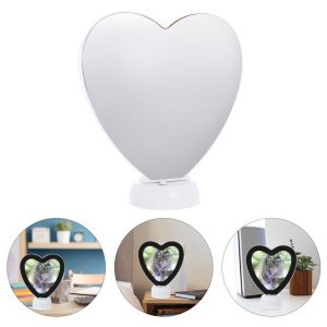 Oglindă magică cu lumini LED şi poză, formă inimă, 22,5x19cm, ramă foto cu funcţie de lampă de noapte, cablu USB,3 baterii AA