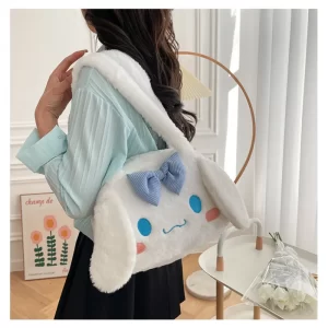 Geantă de umăr Cinnamoroll pufoasă pentru fete, diametru 30cm, culoare alb, închidere cu fermoar