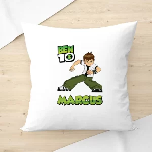 Pernă Ben 10 personalizată cu nume pentru copii, 40x40cm, culoare alb, poliester