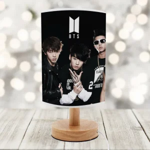 Lampă LED BTS personalizată cu nume, bază din lemn, USB, veioză K-pop