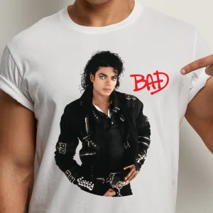 Tricou alb BAD Michael Jackson pentru adulți cu imprimeu frontal inspirat de albumul Bad