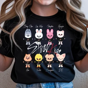 Tricou Stray Kids SKZOO negru cu personaje ilustrate, pentru copii și adulți